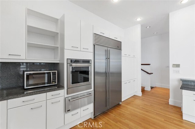Building Photo - 129 20th St