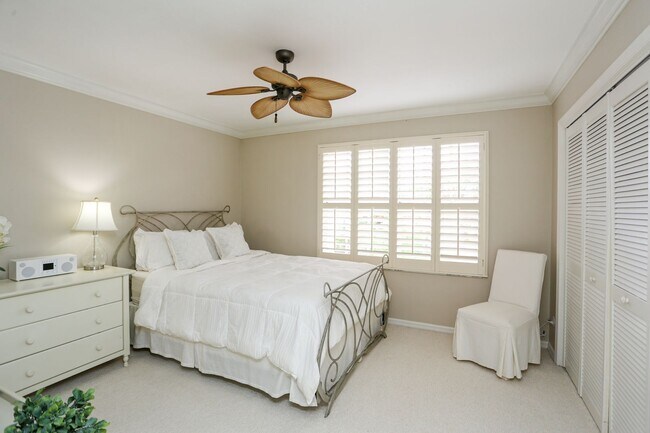 Building Photo - **WORLD TENNIS CENTER**3 BEDS/3.5 BATHS**F...