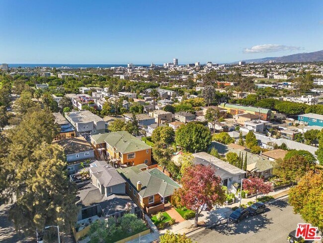 Building Photo - 1844 18th St