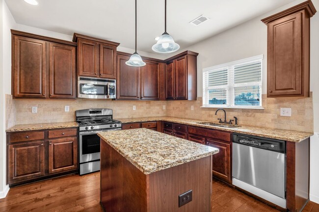 Building Photo - 845 Nevis Way