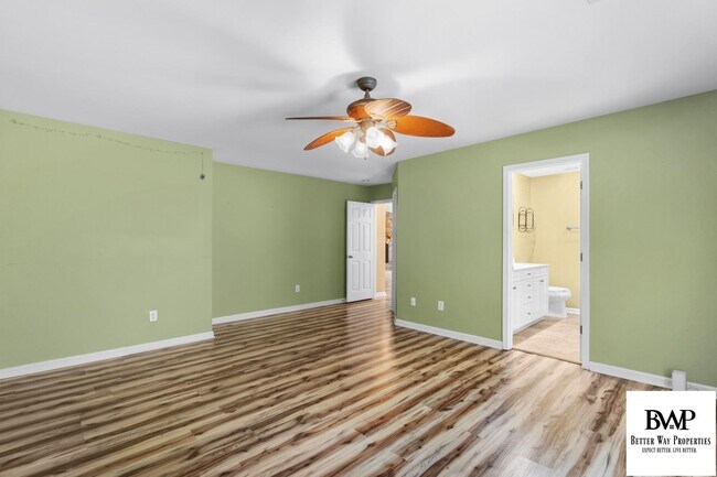 Building Photo - 824 White Fawn Dr