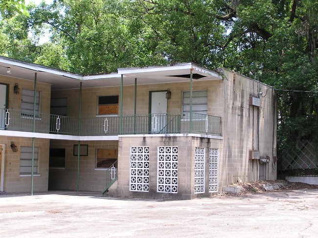 Building Photo - 710 Wailes St