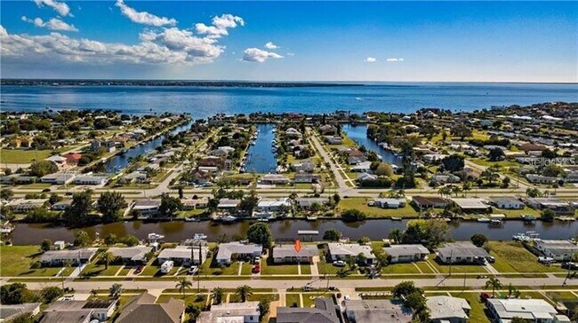 Building Photo - 540 Lindley Terrace