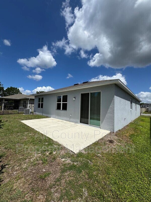 Building Photo - 7163 Cruz Ct