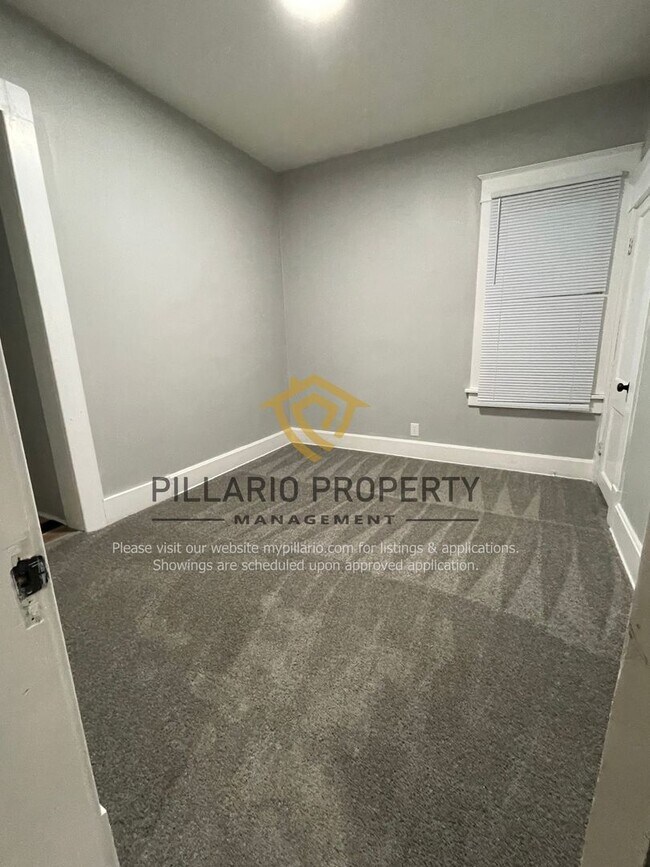 Building Photo - Newly Renovated, 3 Bedroom, 2 Bathroom Home Available NOW!