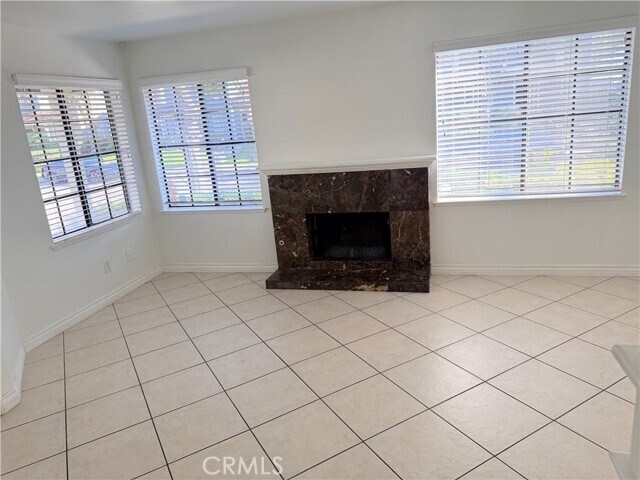 Building Photo - 8722 Pine Crest Pl