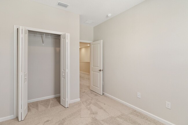 Building Photo - Beautiful Brand New 3/2.5 Townhome W/ 1 Ca...