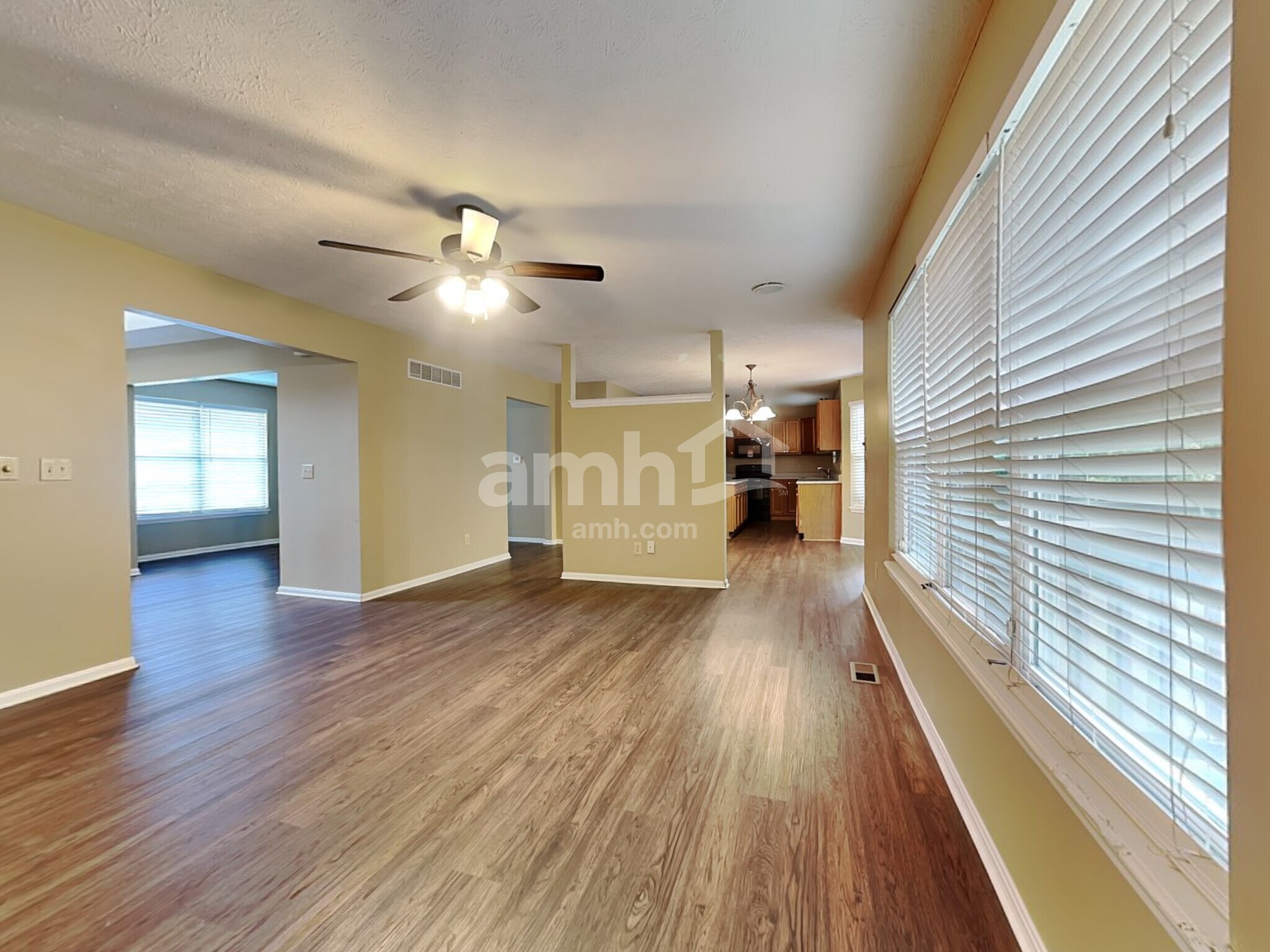 Building Photo - 8676 Woolstone Ct