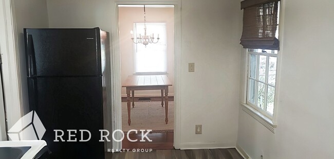 Building Photo - Cute 3 BR, One Bath Home in Vestavia Avail...