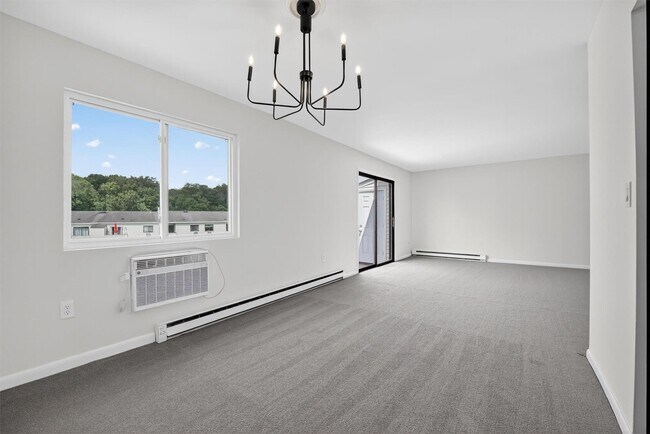 Building Photo - 16 Scarborough Ln