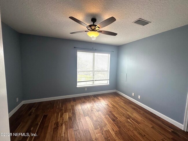 Building Photo - 4422 Capital Dome Dr