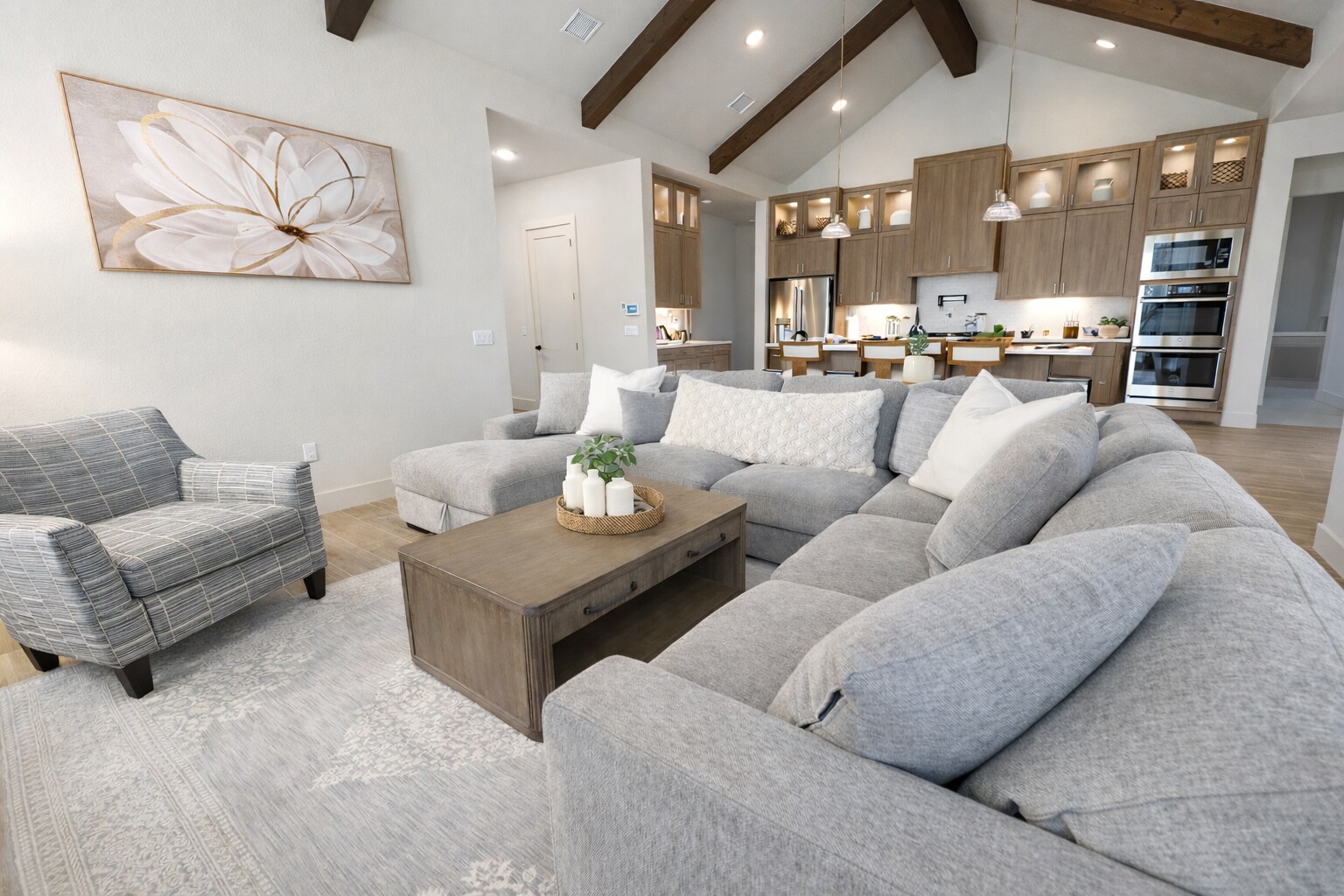 Building Photo - 275 Ginger St