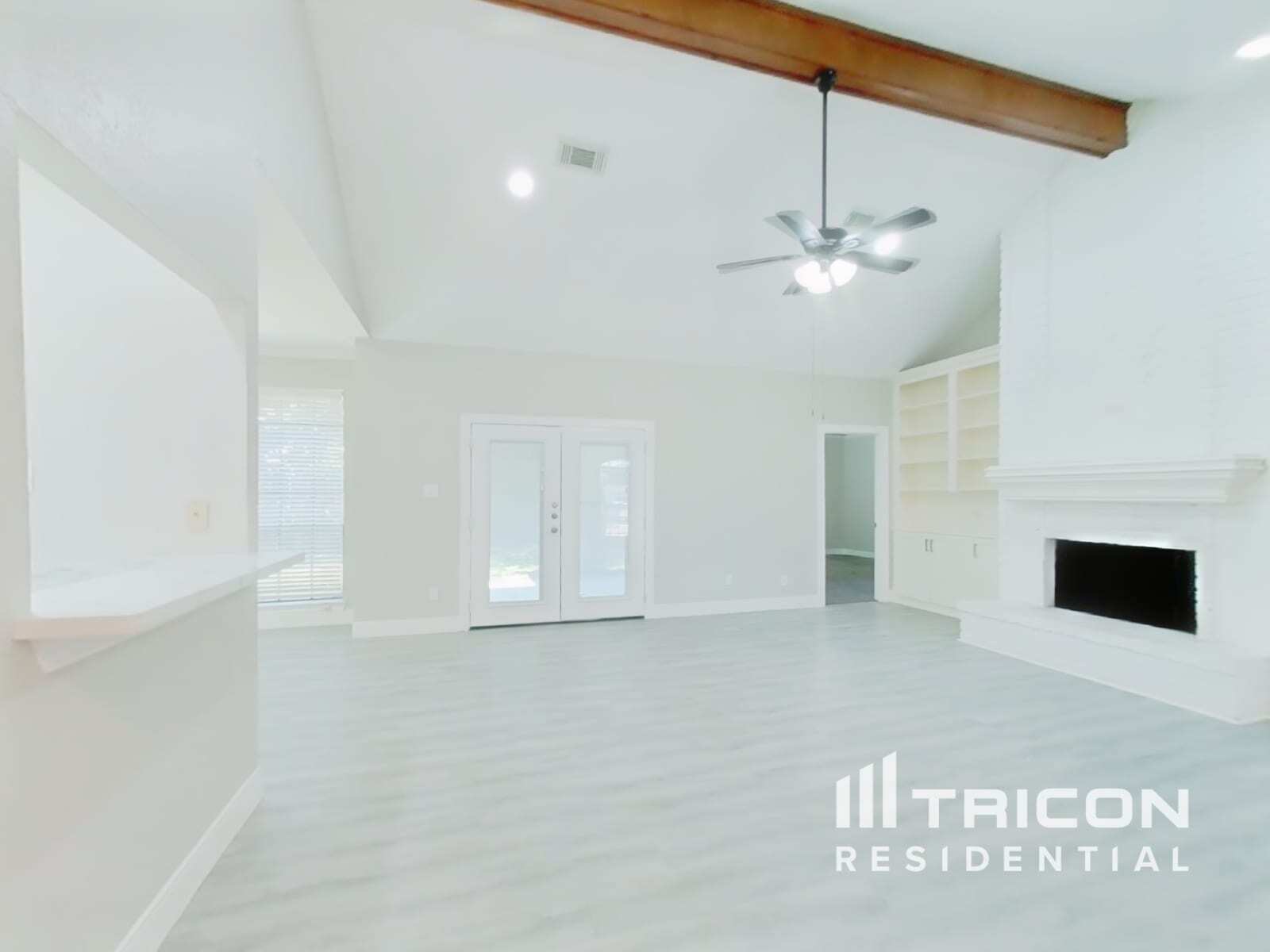 Building Photo - 7411 Las Brisas Dr