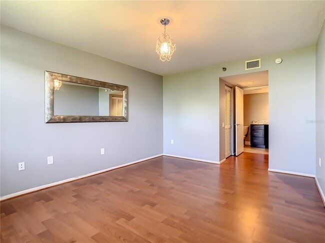 Building Photo - 2333 Feather Sound Dr