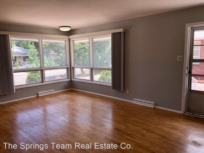 Building Photo - 2 br, 1 bath House - 24 N Logan Avenue