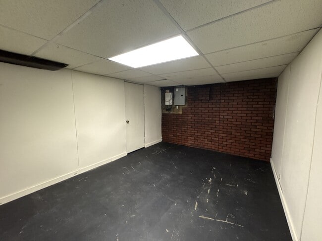 Building Photo - 1333 Berry St