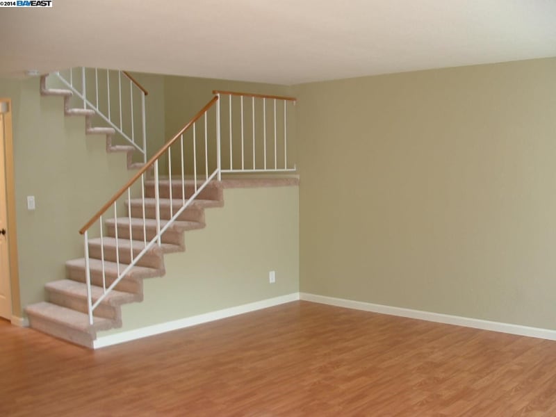 Building Photo - 175 Pelican Loop
