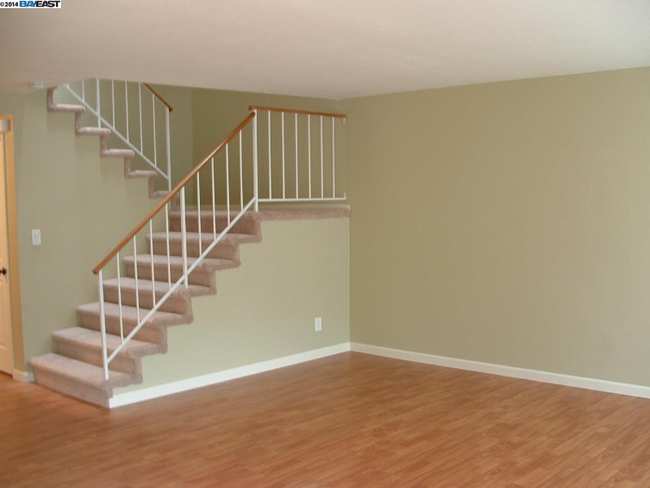 Building Photo - 175 Pelican Loop