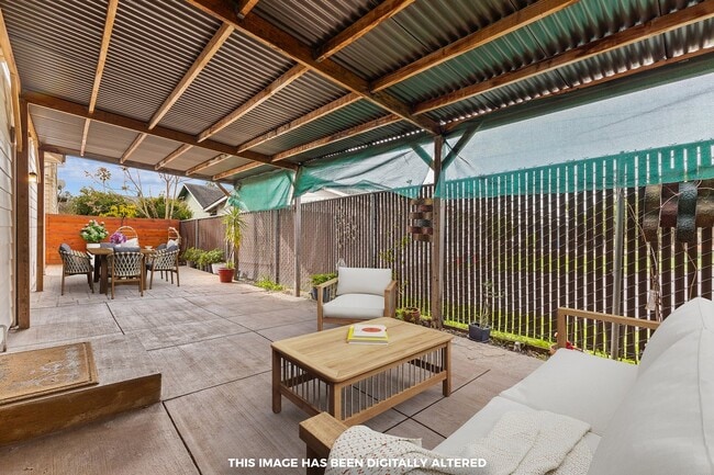 Building Photo - 600 Greeneich Ave