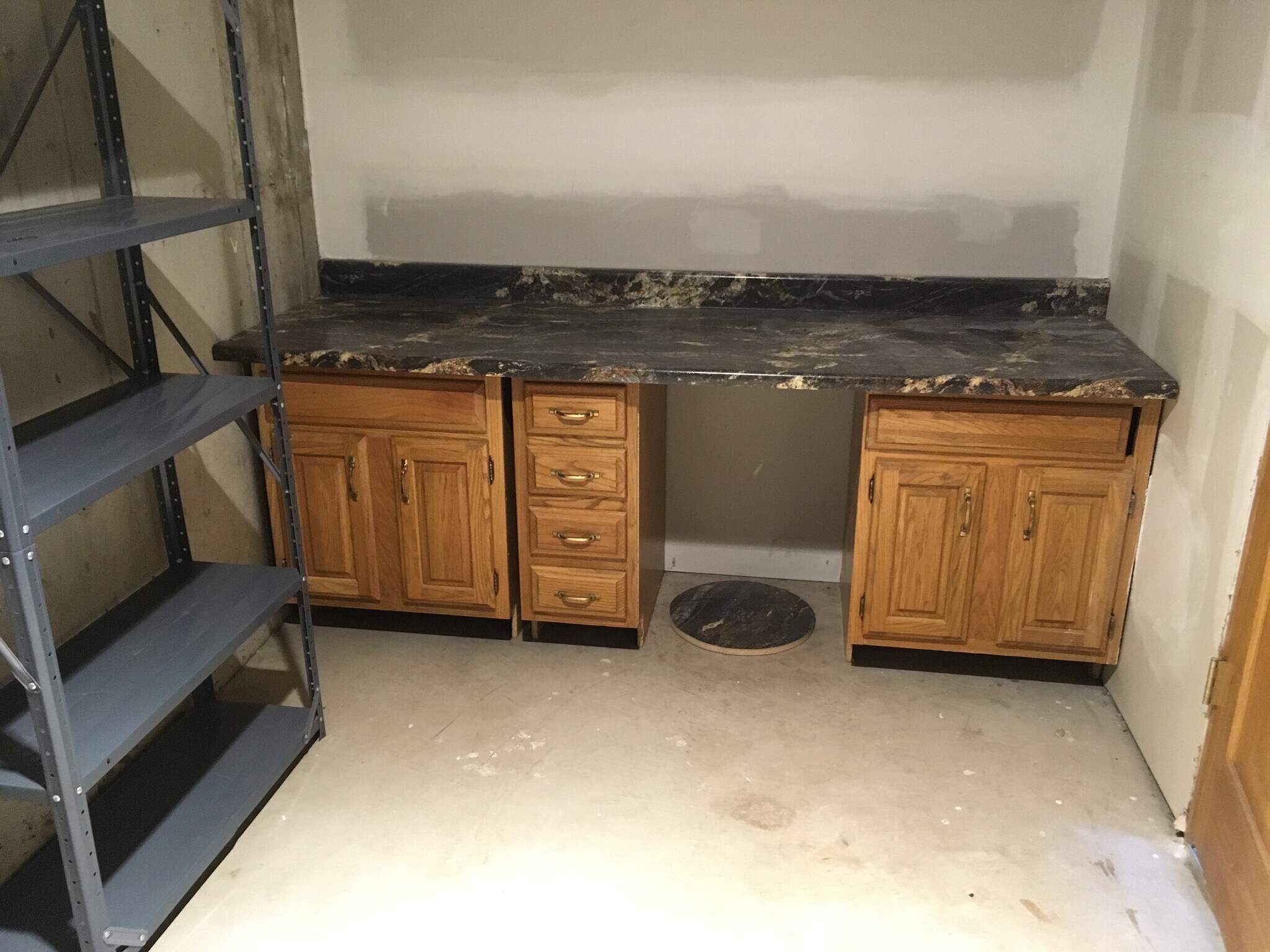 Workspace in Boiler room W unit - 7652 Gartner Rd