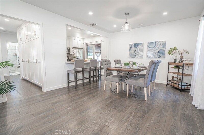 Building Photo - 3744 Los Olivos Ln