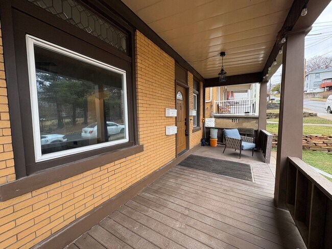 Building Photo - 3 Unit Apartment Building in the Heart of the Bellevue area of Pittsburgh