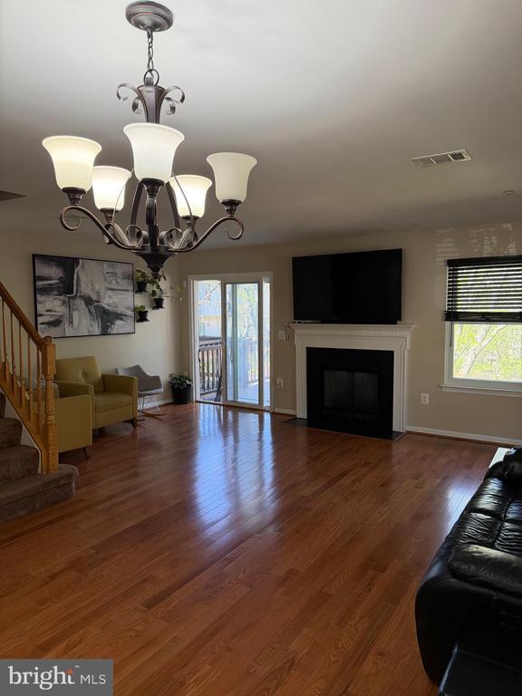 Building Photo - 7212 Tamo Ct