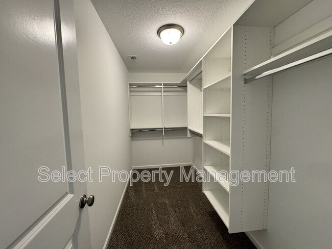 Building Photo - 12701 Towcester Court