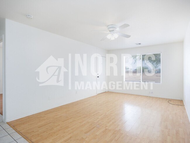 Building Photo - 10077 S Tampico Ln