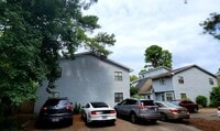Building Photo - Spacious 2-Bedroom, 2.5-Bath Townhouse – C...