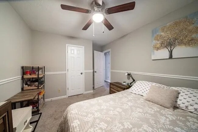 Building Photo - Charming 3BR House in Columbus