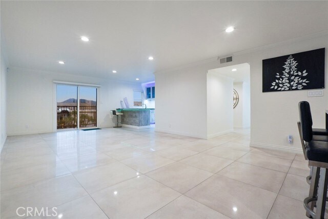 Building Photo - 3381 Oakmont View Dr