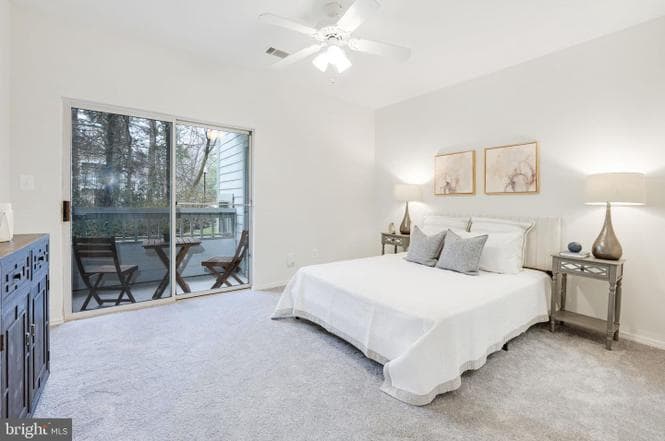 Building Photo - 4405 Sedgehurst Dr