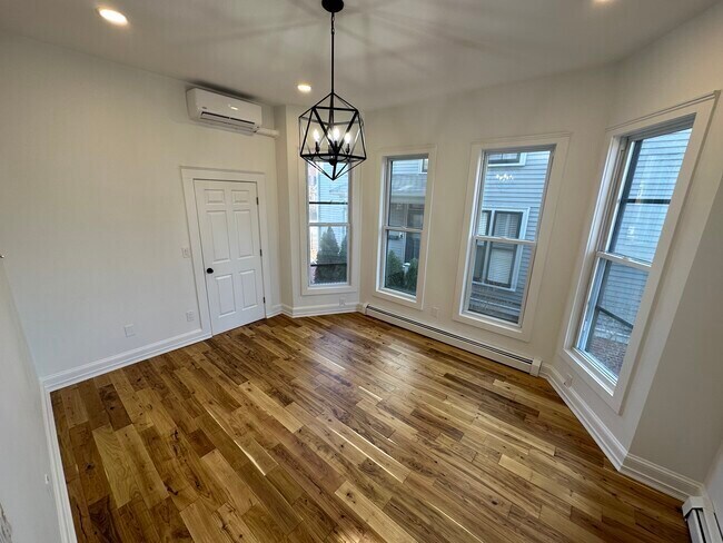 Building Photo - 101 State St