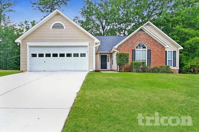 Building Photo - 424 Forest Grove Cir