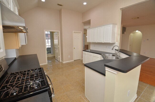 Building Photo - 8815 Barron Wood Cir E