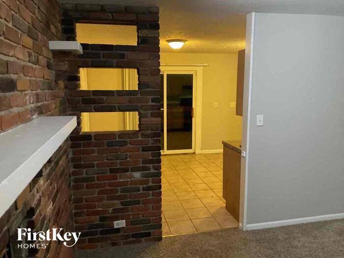 Building Photo - 4301 N Kitley Ave