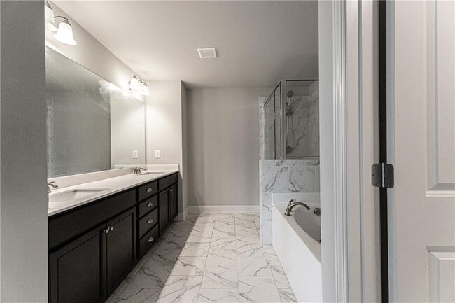 Building Photo - 2414 Morgan Pl Dr