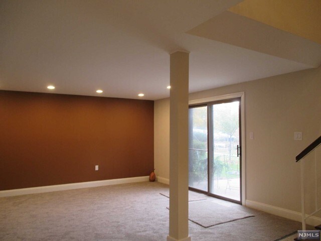 Building Photo - 181 Long Hill Rd
