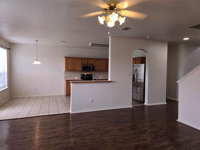 Building Photo - 1332 Pepperidge Ln