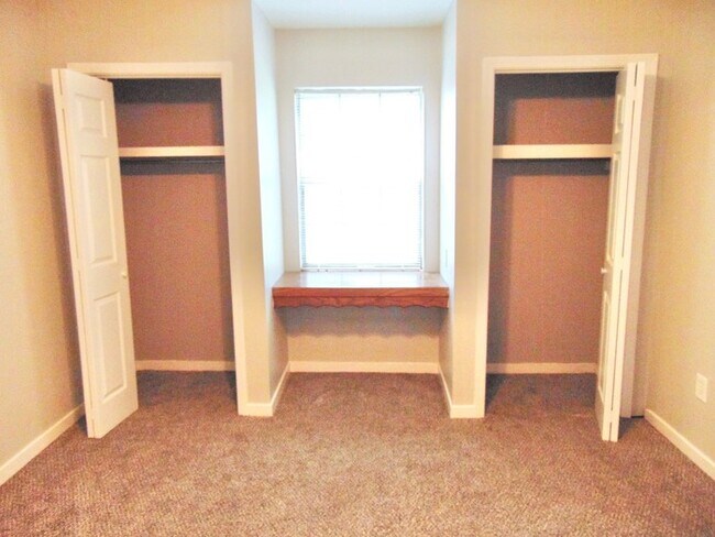 Building Photo - Beautiful Home for Lease!