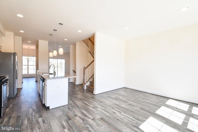 Building Photo - 4513 Ryelan Dr