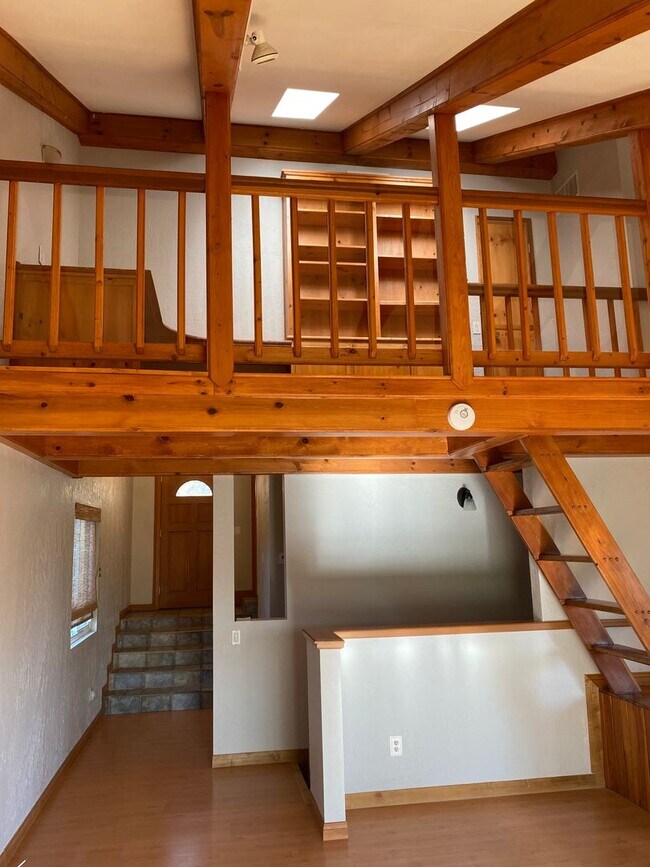 Building Photo - 21678 Wo-He-Lo Trail