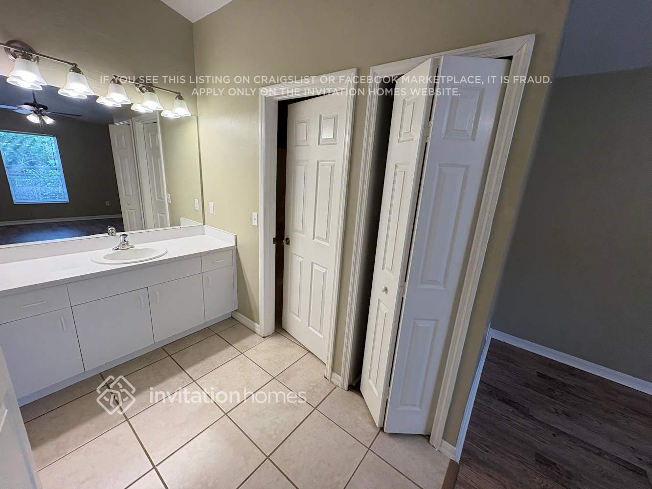 Building Photo - 908 Biscayne Dr