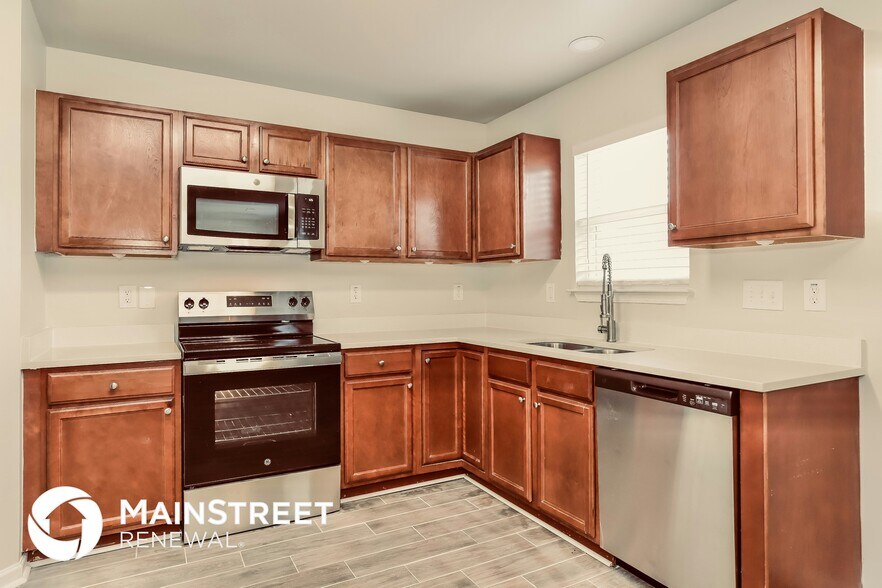 Building Photo - 1122 Langston Dr