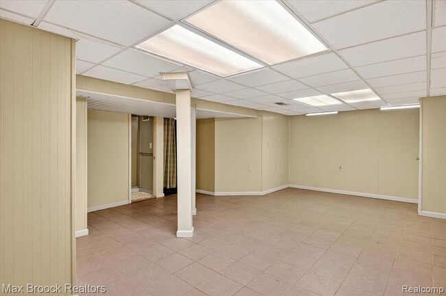 Building Photo - 33815 Orban Dr