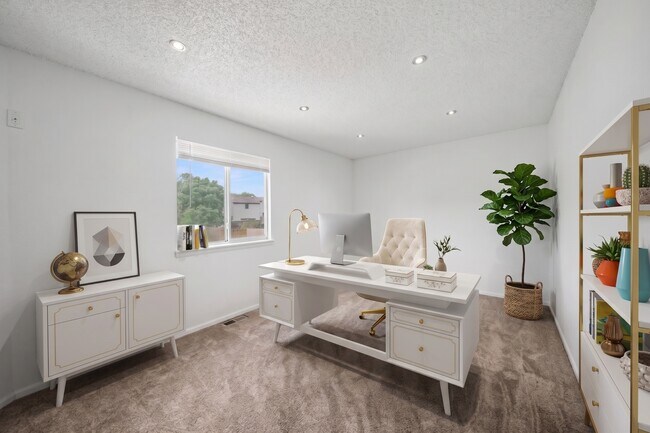 Building Photo - 21497 E Crestridge Pl