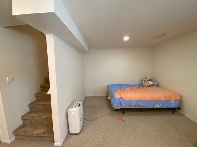 Building Photo - 2721 Hampton St