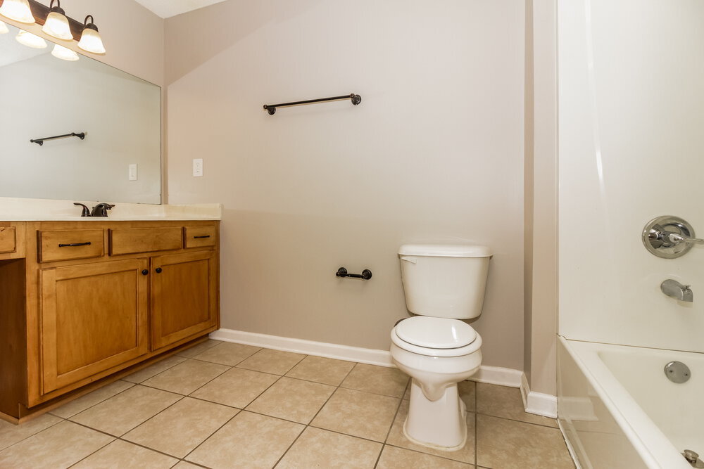 Building Photo - 7317 Green Ash Dr