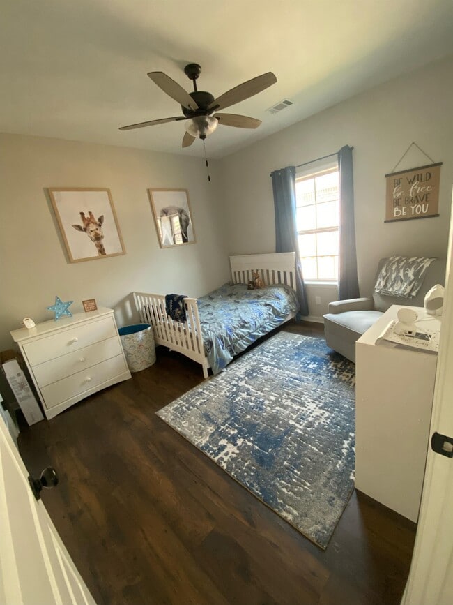 Building Photo - 9183 Helena Dr